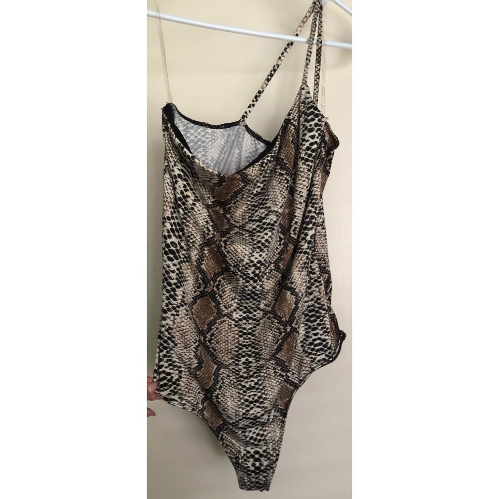 Windsor bodysuit